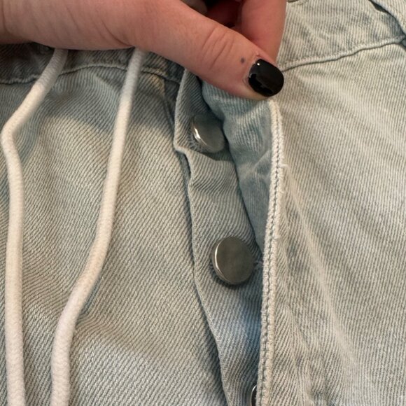 ASOS Denim Light Wash Wide-Leg Jeans With Button Fly UK 36/32 NWT - Picture 6 of 8